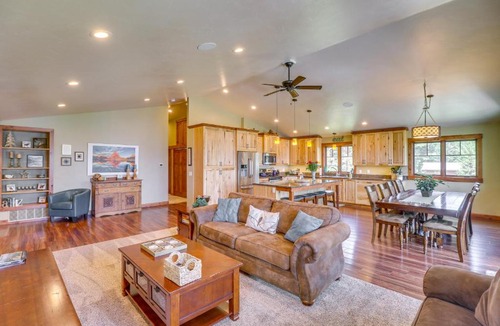 Lakeside House | ‘Flathead Lake Base Camp’ in Somers: Lake View!