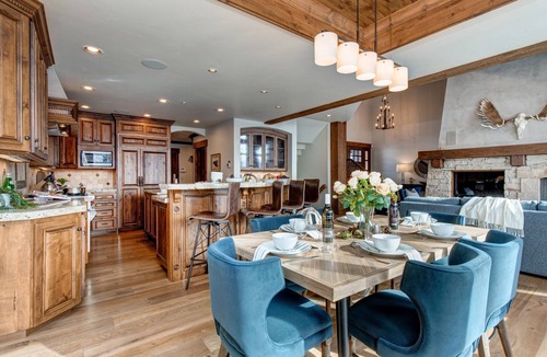 Park Meadows House | Furnished Patio+ BBQ, Bonus Room, Great Location+ Biking! Park City Last Sun at the Cove
