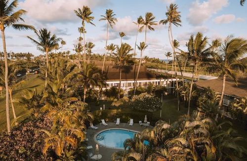 Wailua Apartment | Garden Island Escape! Perfect Vacation | Onsite Pool + Hot Tub