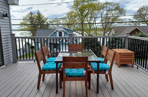 Saratoga Springs House | Get Away - Upscale 3BR home, spacious, large deck off LR, many local attractions
