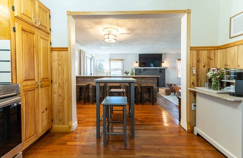 Glens Falls House | Glens Falls Boutique Stay, near skiing, Lake George, Saratoga, Pool!