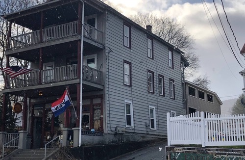 North Creek House | Gore Mountain Getaway Huge house with 3 Apartments