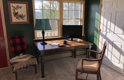 Black Hawk House | Gorgeous Fall Colors at Quartz Point Ranch: 20 beautiful acres to roam!