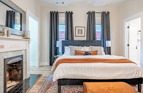 East Side House | Grant Park Victorian with Industrial Flair - Close to Everything!