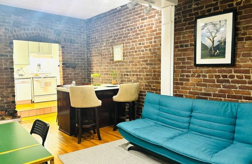 Virginia Highland Apartment | Ground floor flat at Virginia Highlands