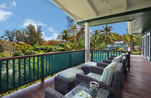 Wainiha House | Haena Sunrise, Great Mountain & Waterfall Views, 2-Minute Walk to Beach