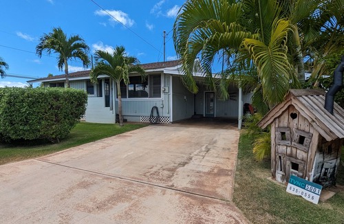 Kekaha House | Hale Mano Kia - Classic 3BR West Side Bungalow . TVNC# 5001