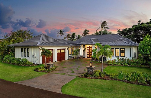 Poipu House | Hale Ohana Hauoli: Spacious, Charming Kukui'ula Villa w/Geometric Pool+Spa!