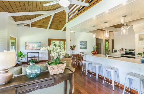 Wainiha House | Hallor House: Breezy Hideaway Near Tunnels & Na Pali Trail
