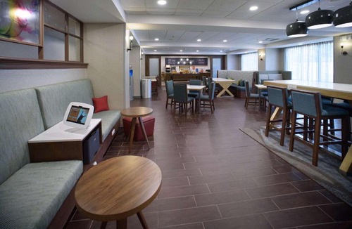 Fayetteville Hotel | Hampton Inn Fayetteville