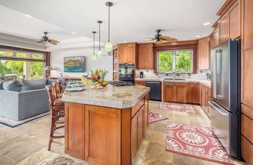 Poipu House | Hana Hou Hale Pacific Ocean Front Villa and Guest House