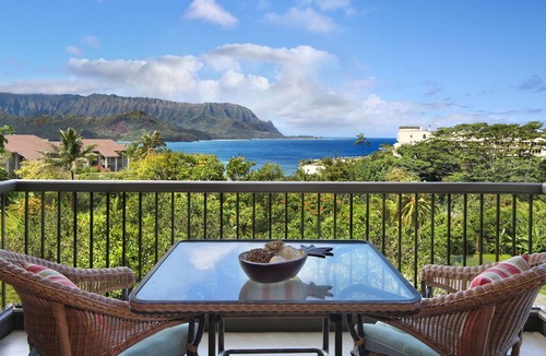 Princeville Condo | Hanalei Bay Resort 32012 By Parrish Kauai - walk to the bay with full AC!