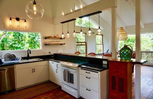 Hanalei House | Hanalei Getaway~Walk to Hanalei Bay/town, sleeps12