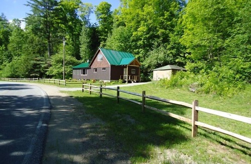 Olmstedville Cottage | Hand-Crafted Cottage near Gore Mountain and Minerva Lake