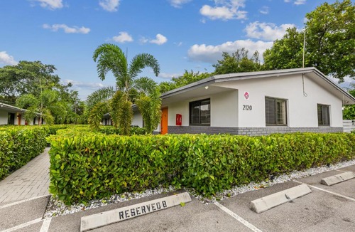 Harbordale Apartment | Harbourside Flats