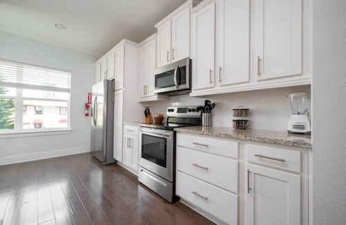 Atlantic Shores House | Haven - 100 yards from the sand!