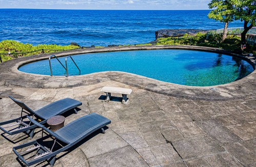 Keaau House | Hilo Shangrila - Oceanfront, Pool and Hot Tub Private Vacation Rental
