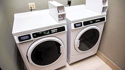 Texas City Hotel | Holiday Inn Express Texas City, an IHG Hotel