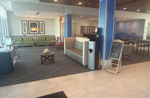 Vidalia Hotel | Holiday Inn Express Vidalia by IHG