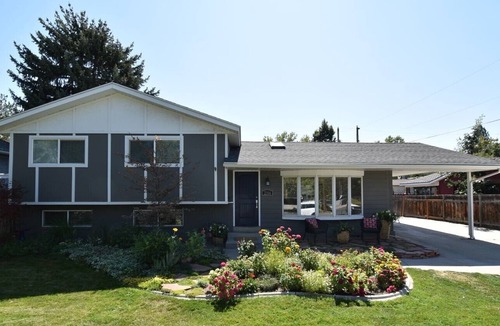Holladay House | "Holladay, Holiday" - Executive Home - Close to Ski Resorts