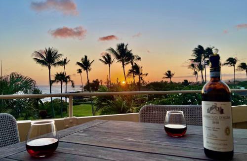 Poipu House | Honu He'e Nalu - The Surfing Turtle - Ocean & Beachfront! Stunning Views!