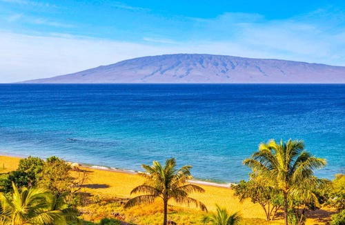 Kaanapali Apartment | Honua Kai Villas Ocean View 8 BR Sleeps 26 Great for Families Complimentary Car with 6 Nights HKH ML-3095 by KBM