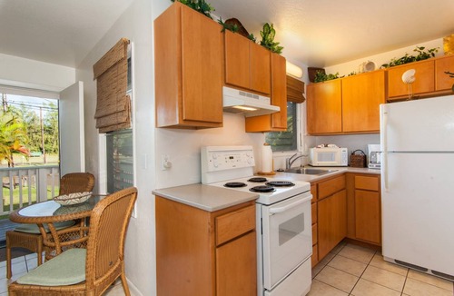 Nawiliwili House | House ∙ 1 bedroom ∙ 2 guests
