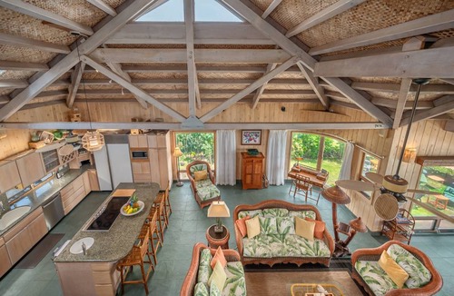 Wailua House | House ∙ 4 bedrooms ∙ 10 guests