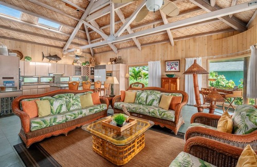 Wailua House | House ∙ 4 bedrooms ∙ 10 guests