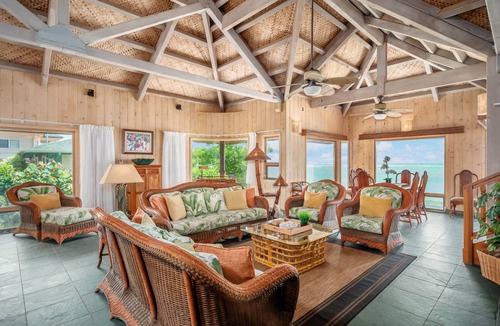 Wailua House | House ∙ 4 bedrooms ∙ 10 guests