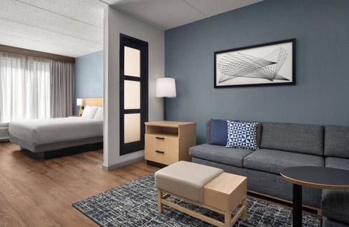 East Point Hotel | Hyatt Place Atlanta Airport-North