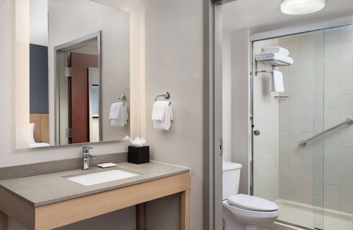 East Point Hotel | Hyatt Place Atlanta Airport-North