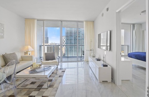 Downtown Miami Apartment | Icon Brickell