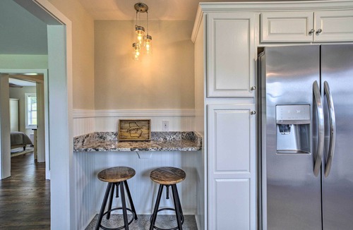 Athens House | Idyllic Getaway w/Deck ~ 4 Mi to Dtwn Athens