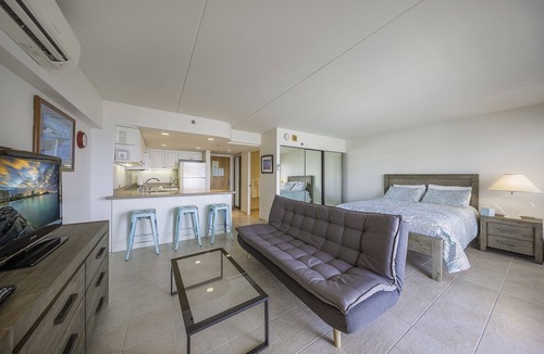 Waikiki Hotel | Ilikai by Luana Hawaii Vacation Rentals