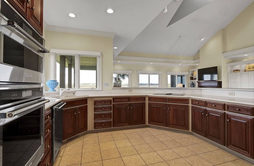 Shell Island House | Incredible Views! Spacious 4br/4.5ba waterfront home including private dock!