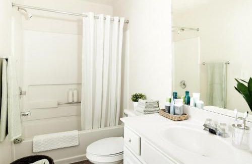 Gwinnett Place Hotel | Intown Suites Extended Stay Atlanta GA - Gwinnett Place