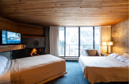 Salt Lake Mountain Resorts Condo | Iron Blosam Lodge!Steps to the Mountain! Snowbird, UT. From 3/20 to3/27/27