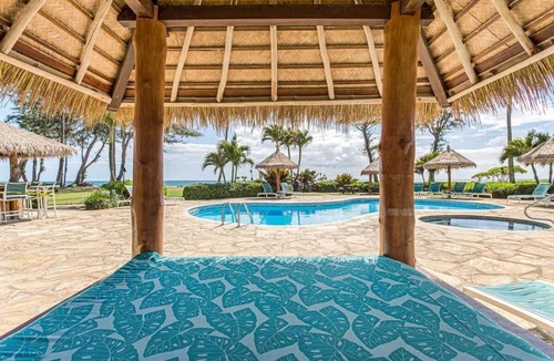 Wailua Apartment | Islander on the Beach 160 Direct Oceanfront Studio