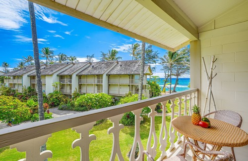 Wailua Apartment | Islander On The Beach 356 Ocean View Studio