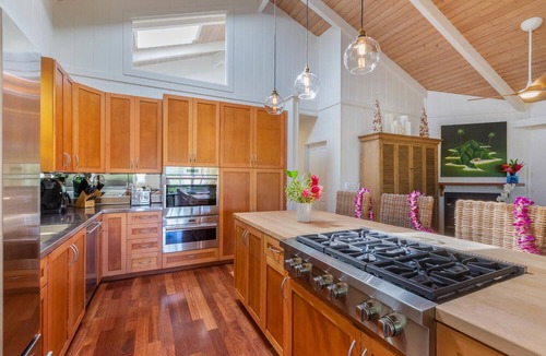 Hanalei House | Ka Makana on Weke Rd in Hanalei, A/C & Short walk to Hanalei Bay TVNC #1333