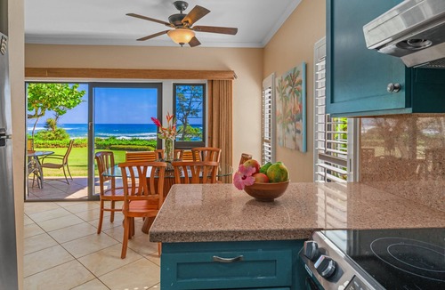 Lihue Condo | Kaha Lani 124, Oceanfront on Kauai's Coconut Coast