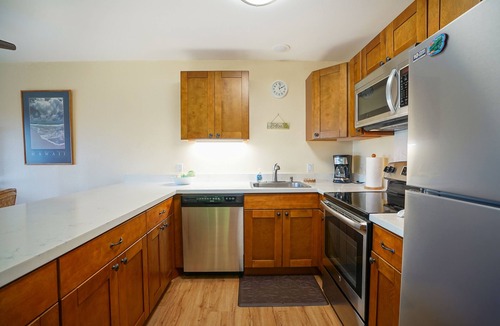 Kapaa Condo | Kapa'a Top Floor Condo Fully Air Conditioned & newly furnished at Pono Kai