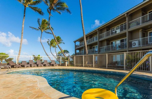 Kapaa Condo | Kapaa 2BR Ground floor, Ocean Breeze Condo with pool! (112-2)