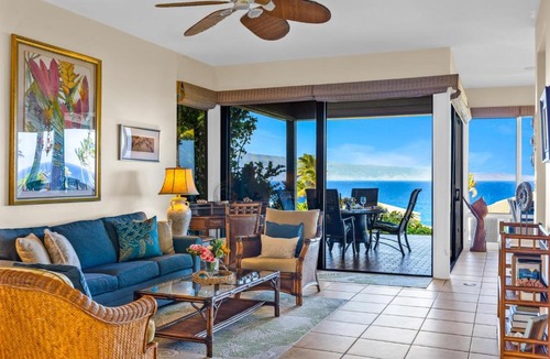 Napili Apartment | Kapalua Bay Villas Ocean View 6 BR Sleeps 20 Steps to Beach Complimentary Car with 6 Nights KBV ML-1978 by KBM