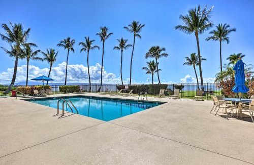 Kaunakakai House | Kaunakakai Vacation Rental w/Pool Access & A/C!