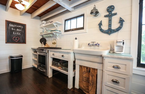 Town of Jerusalem House | Keuka Lake Charmer! Gorgeous Views, Huge Front Porch & Summer Fun