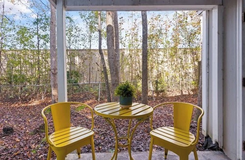 Kingsland Condo | Kingsland Hideaway - Pet Friendly
