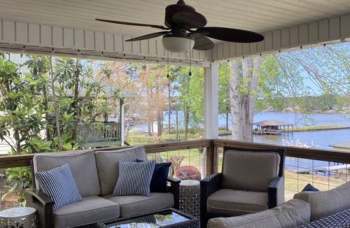 Milledgeville House | Lake Sinclair retreat with Boat Dock, Waterslide and BIG Views!