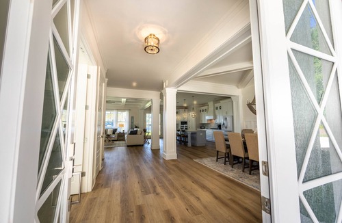 Eatonton House | Lakefront, 6 bedroom 5.5 bath with pool, game room and fire pit- sleeps 14